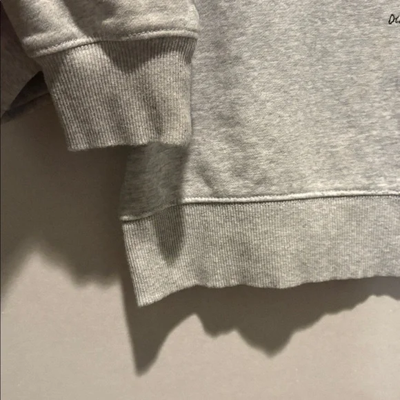 Cotton On - Women's Rhodes Graphic Boxy Crew Sweatshirt. Size Large. Grey. - Picture 8 of 16